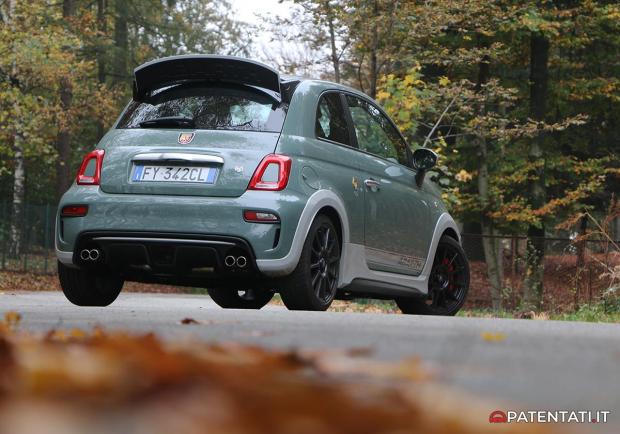 Abarth 695 70° Anniversario immagine