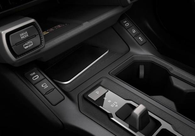 Across Plug-in Hybrid - cambio