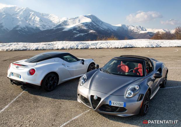 Alfa Romeo 4C Coupé vs 4C Spider immagini statiche