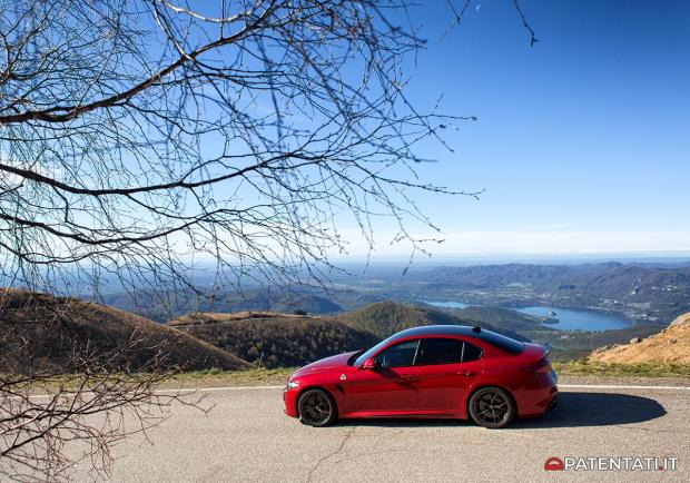 Alfa Romeo Giulia Quadrifoglio profilo immagine