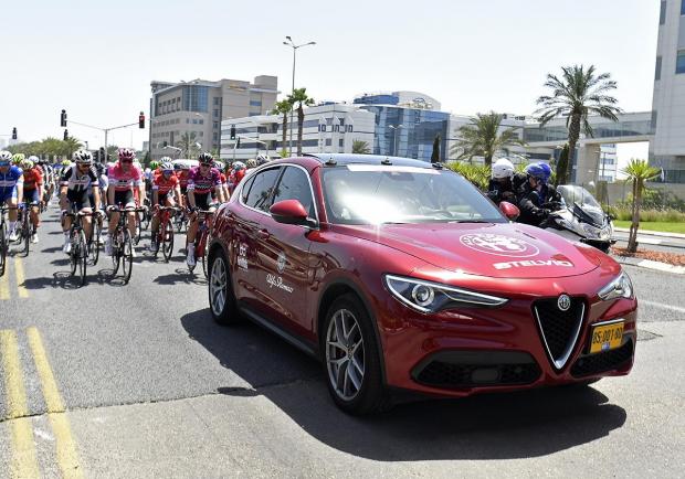 Alfa Romeo, Stelvio e Giulia al Giro d?Italia 2018 04