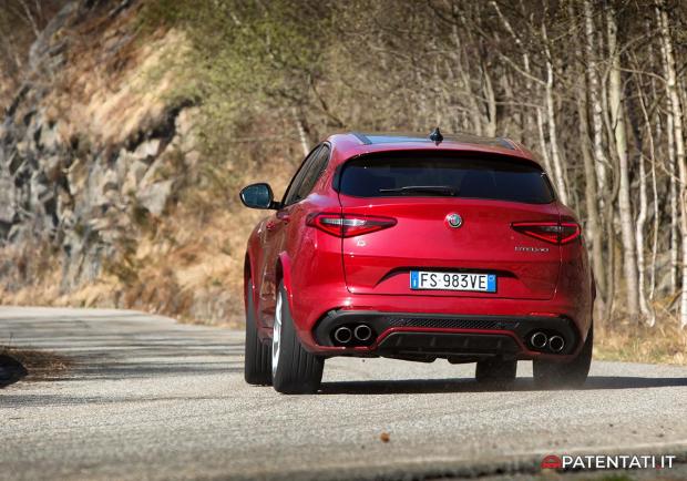 Alfa Romeo Stelvio Quadrifoglio 3