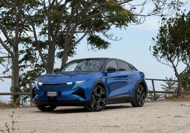 Alpine A390 GT Bleu Alpine Vision