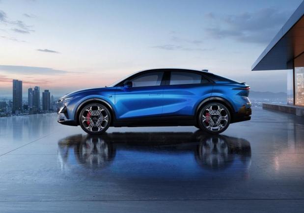 Alpine A390