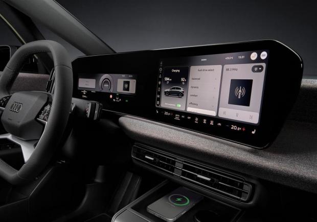 Audi A2 e-tron interni
