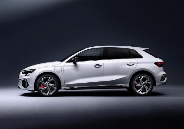 Audi, aperti gli ordini della A3 Sportback e Sedan 01
