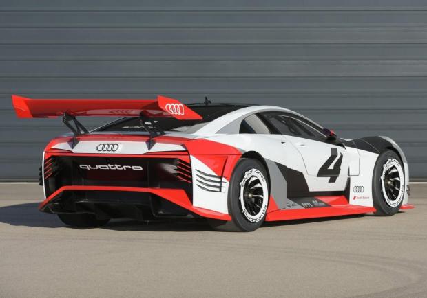 Audi e-tron Vision Gran Turismo tre quarti posteriore