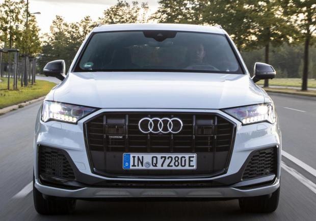 Audi Q7 auto spaziose