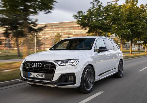 Audi Q7 TFSI e quattro, la nuova Suv ibrida plug-in 03