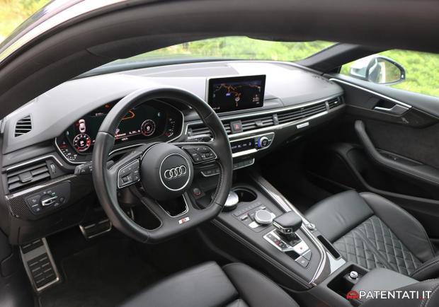 Audi S5 Sportback 3.0 TFSI interni