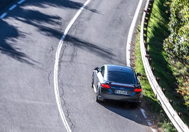 Audi TT RS dall'alto