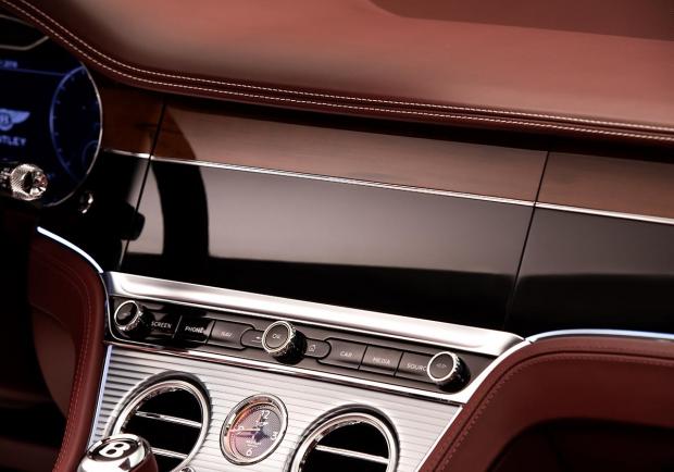 Bentley, nuova Continental GT Convertible 08