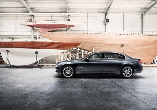 BMW Individual 760Li Sterling profilo