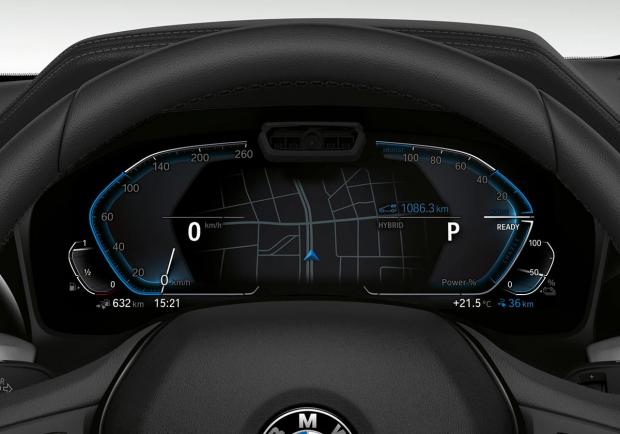 BMW Serie 3 2019 stumentazione digitale