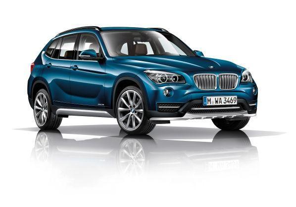 BMW X1 xDrive28i Midnight Blue metallic