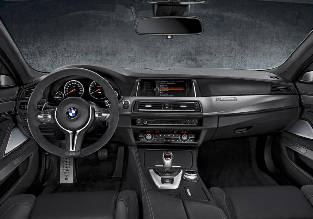 BMW M5 ?30 Jahre M5? interni