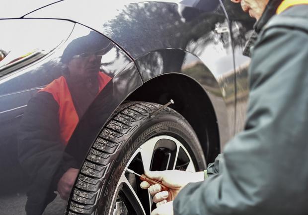 Bridgestone Driveguard: 80 km con la gomma forata