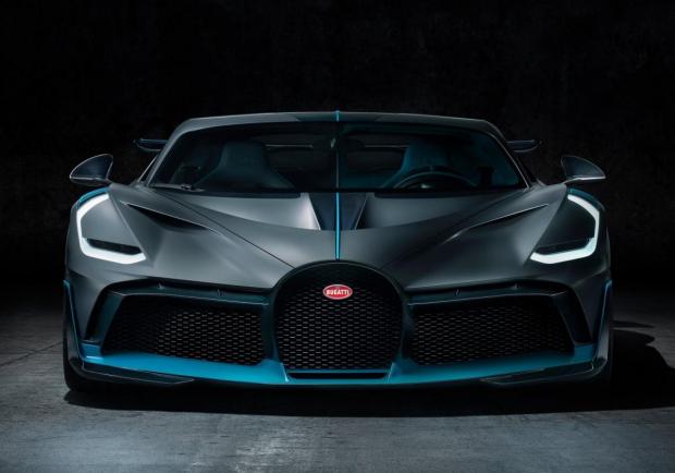 Bugatti Divo frontale