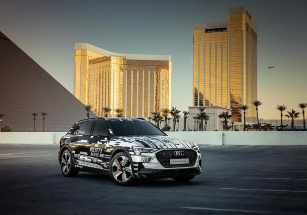 CES 2019, Audi e-tron diventa una navicella spaziale 02
