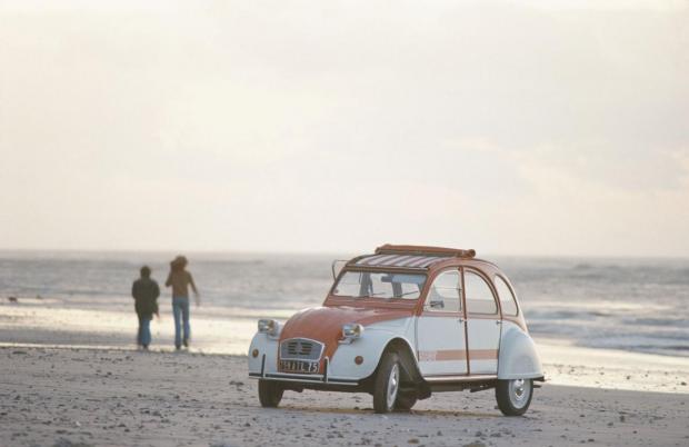 Citroen 2CV Spot 4