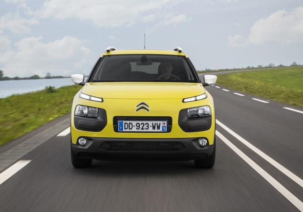 Citroen C4 Cactus 1.2 PureTech 110 CV anteriore