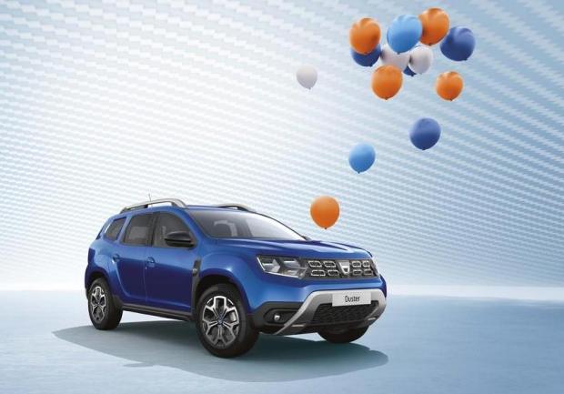 Dacia Duster Serie Speciale 15th Anniversary