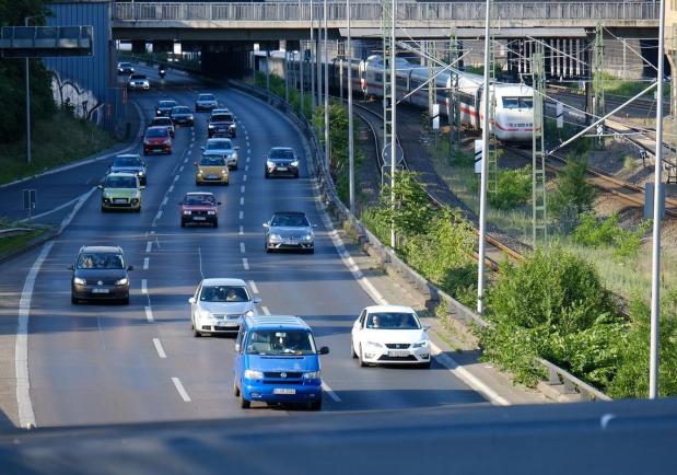 Distanza di sicurezza tra auto