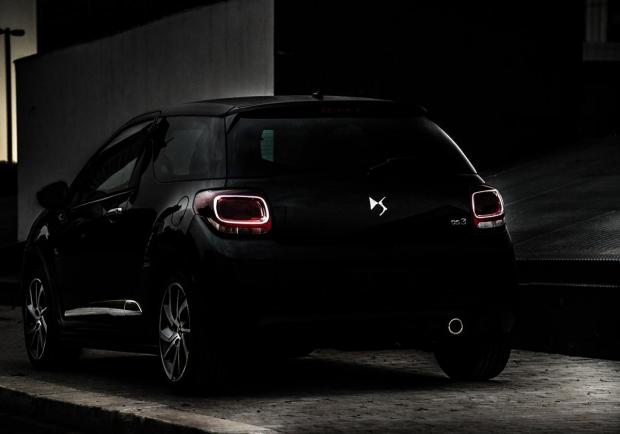 DS 3 Black Lezard, il fascino del Nero Perla 03