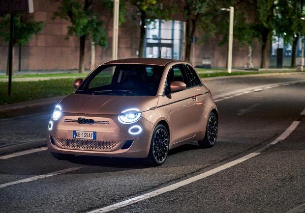 Fiat 500, la nuova gamma e la nuova 3 1 06