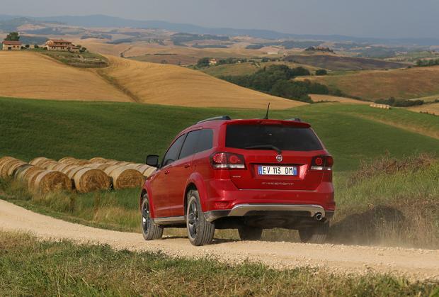 Fiat Freemont Cross tre quarti posteriore