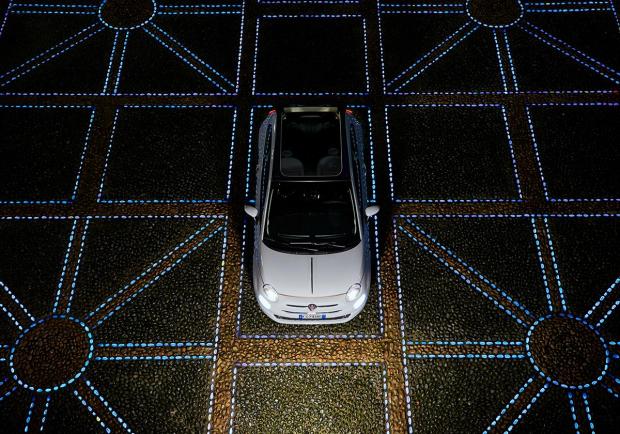 Fiat protagonista a 'Luci d'Artista' di Torino 06