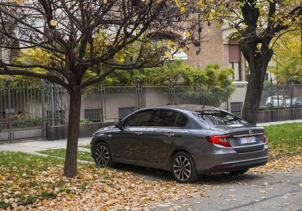 Fiat Tipo 4 porte coda