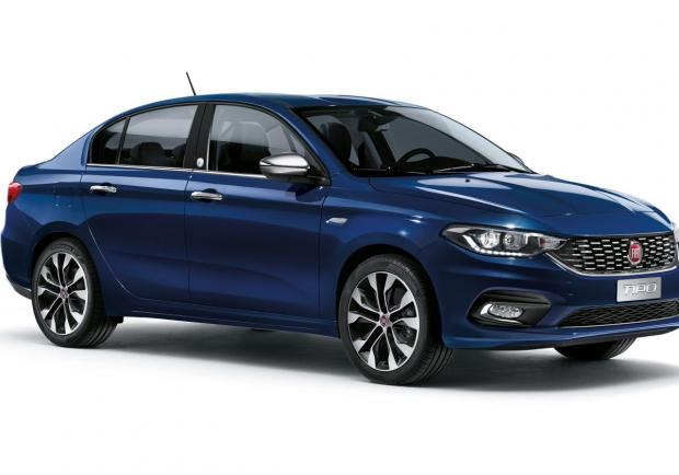 Fiat Tipo 4p Mirror