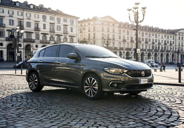 Fiat Tipo 5 porte tre quarti anteriore