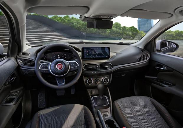 Fiat Tipo Garmin Interni