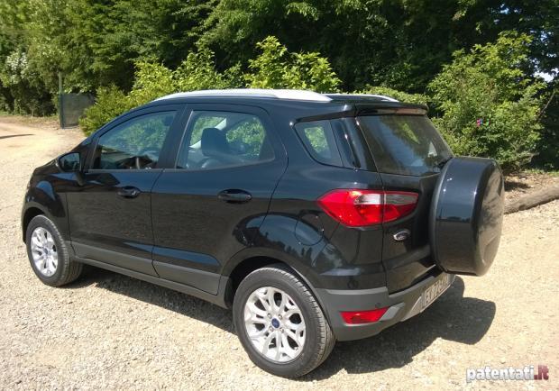 Ford EcoSport 1.0 EcoBoost 125cv tre quarti posteriore lato sinistro