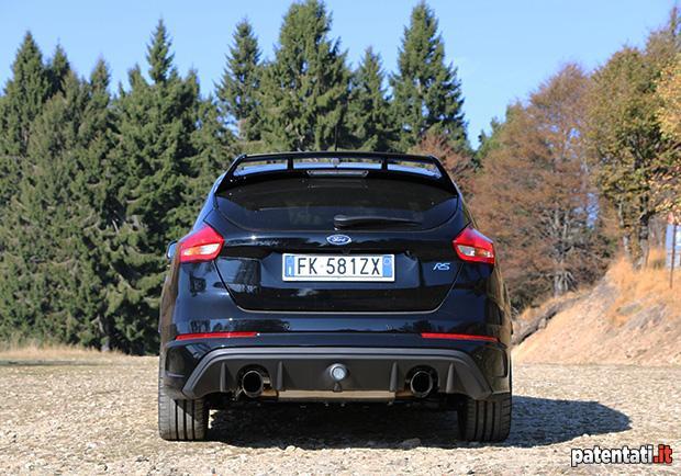 Ford Focus RS 6