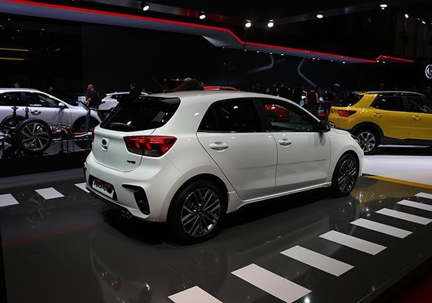 Ginevra 2018 Kia Rio GT-Line 3