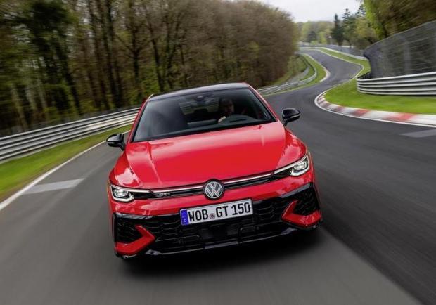 Golf GTI Edition 50 - visione frontale