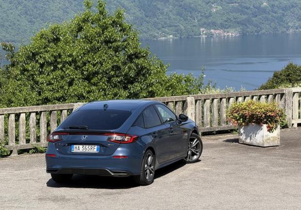 Honda Civic full-hybrid Sport 2