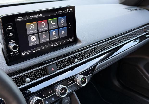 Honda Civic full-hybrid Sport 8
