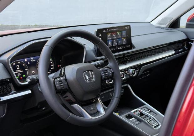Honda CR-V HEV eCVT 2WD Elegance interni