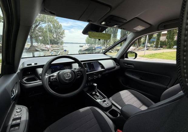 Honda Jazz Crosstar interni