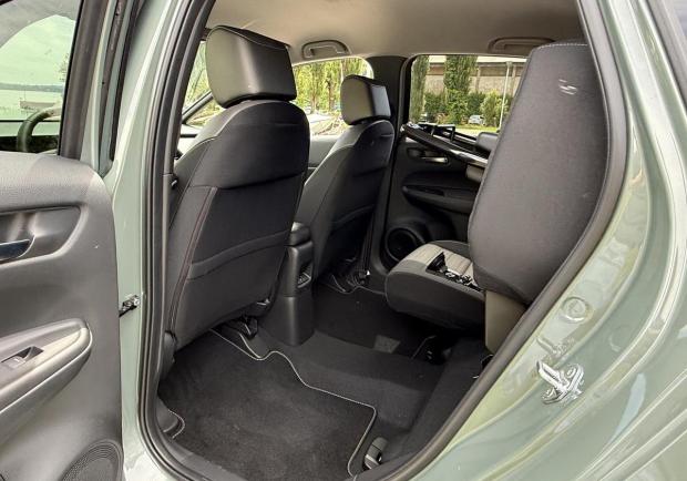 Honda Jazz Crosstar magic seats