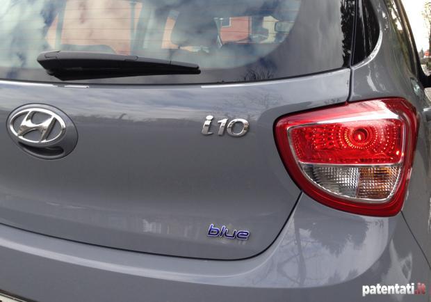 Hyundai i10 Econext GPL logo modello