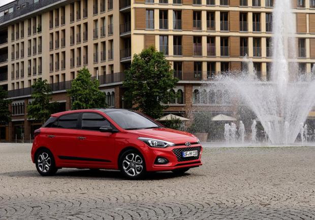 Hyundai, la i20 su Amazon in offerta speciale 01