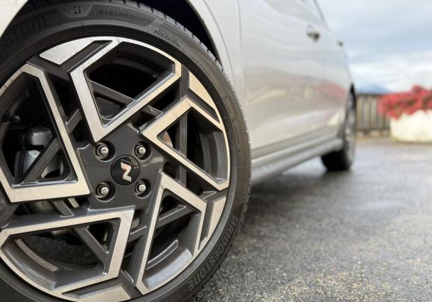 Hyundai i20 N Line Carbon cerchi