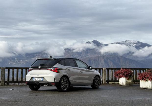 Hyundai i20 N Line Carbon posteriore