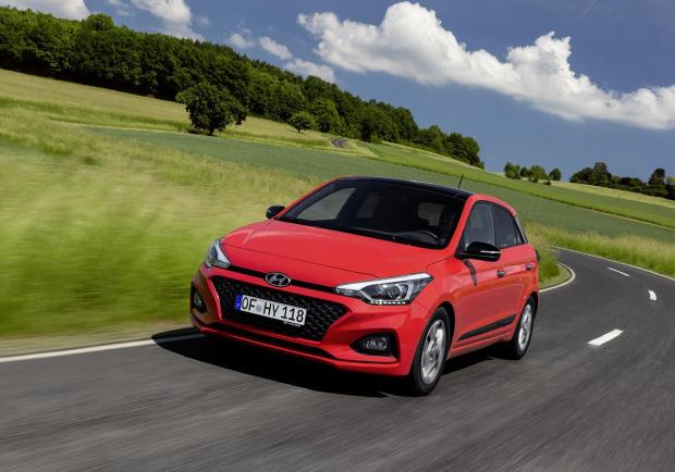 Hyundai i20, porte aperte per la 2^ generazione 01