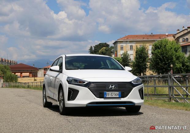 Hyundai Ioniq 1.6 Hybrid 6DCT